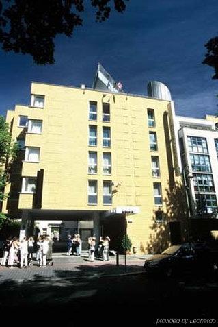 Delta Am Potsdamer Platz Hotel Berlino